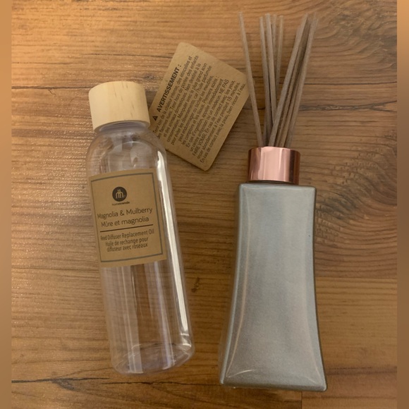 Oil diffuser sticks , oil reed diffuser, magnolia and mulberry oil sample - Picture 1 of 5